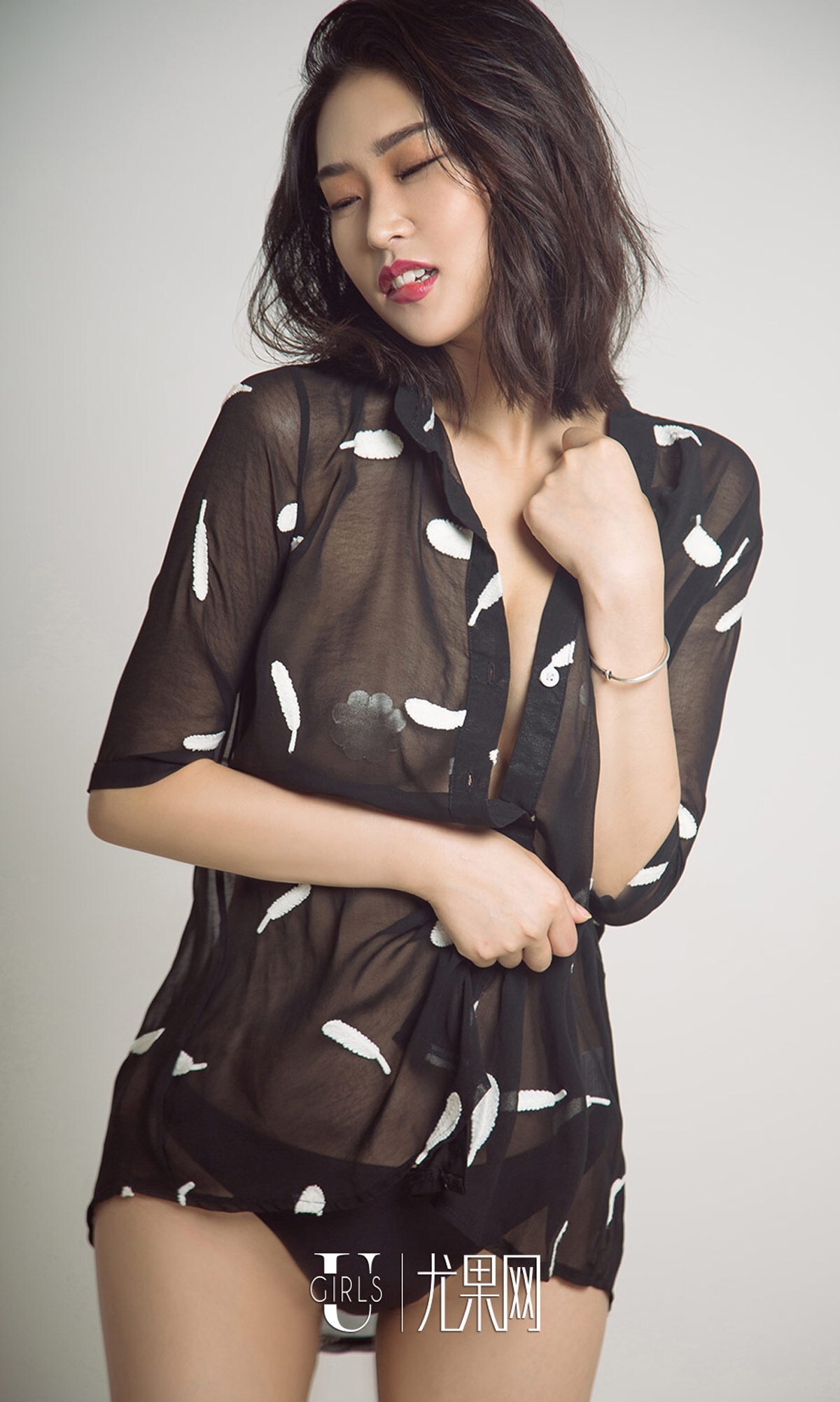 [爱尤物]2018APP NO.1149 果冻一森系少女